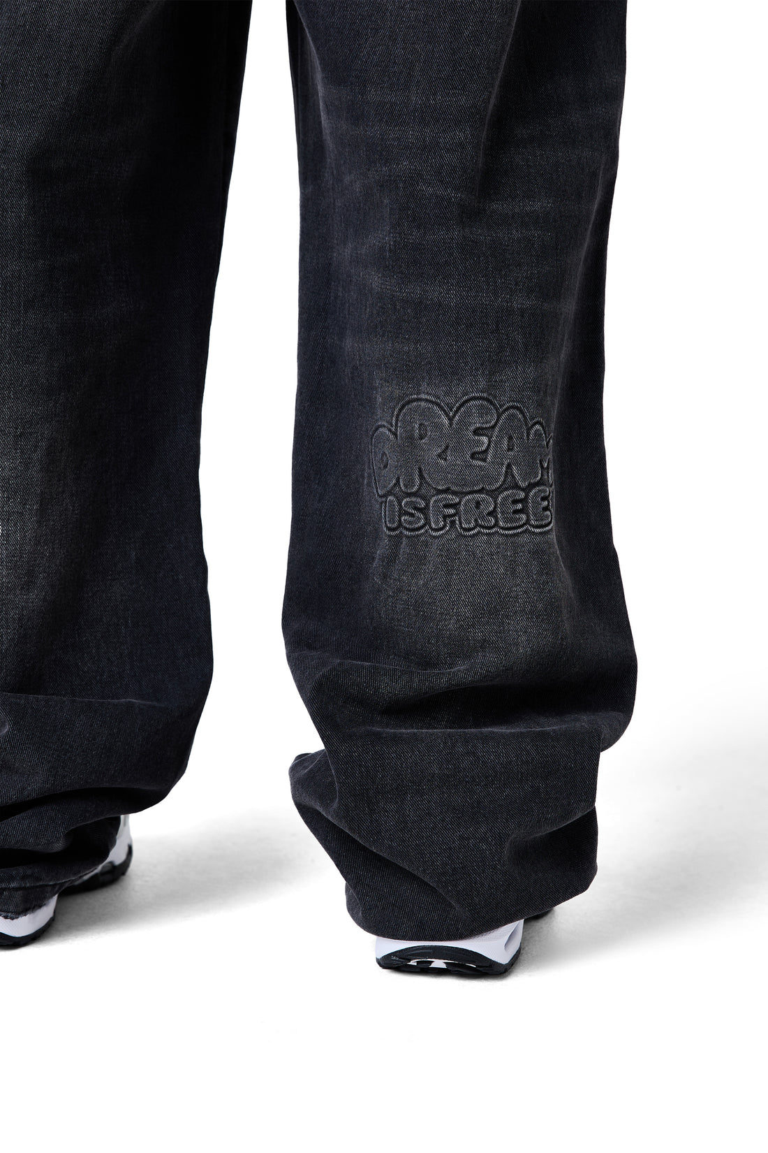 ERRANDS JEAN - FADED BLACK DENIM